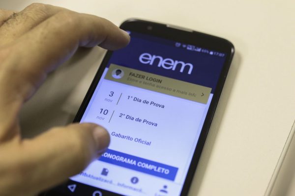 Inscrições para o Enem 2021 começam hoje; conheça os possíveis temas da redação