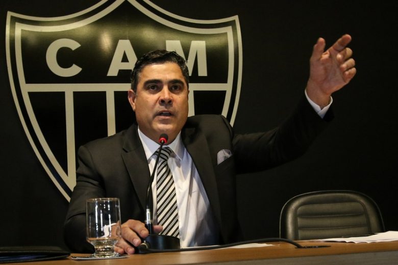 Sem revelar nome, presidente do Atlético-MG confirma acerto com novo técnico