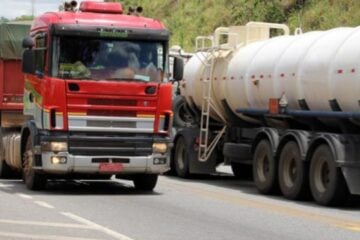 Veículos de grande porte terão tráfego restrito nas rodovias estaduais durante no Natal e Réveillon