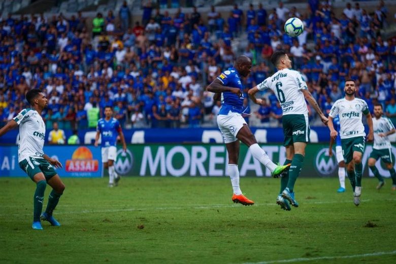 Cruzeiro quer corte de até R$ 8 mi na folha de pagamento para disputar a Série B