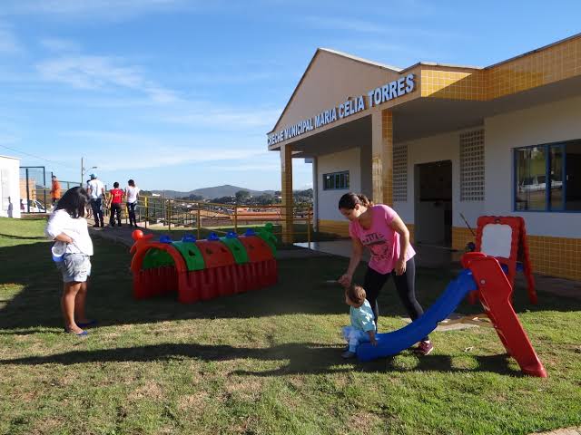 Santa Bárbara divulga classificados no cadastro escolar da creche