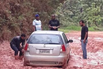 Sem asfalto, estrada entre Senhora do Porto e Dom Joaquim volta a ficar intransitável