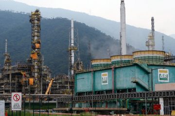 Petroleiros da FUP confirmam paralisação nacional a partir deste sábado