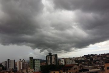 Sextou com chuva? Vem descobrir na previsão do tempo!