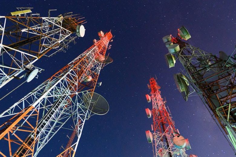 Anatel tem nova regulamentação para os serviços de radiodifusão Anatel tem nova regulamentação para os serviços de radiodifusão