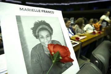 Acusado de matar Marielle diz que achou munições de fuzil na rua
