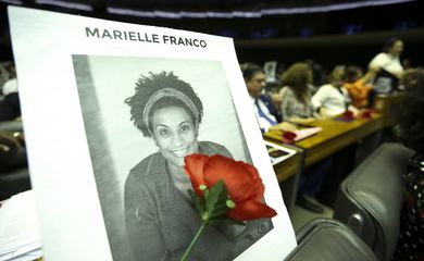 Acusado de matar Marielle diz que achou munições de fuzil na rua