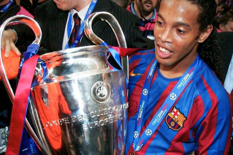 Jogadas Geniais de Ronaldinho Gaúcho 