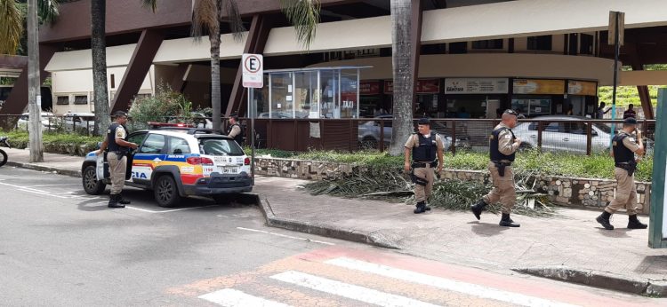 andarilho-suspeito-de-assassinato-e-preso-pela-pm-no-centro-de-itabira