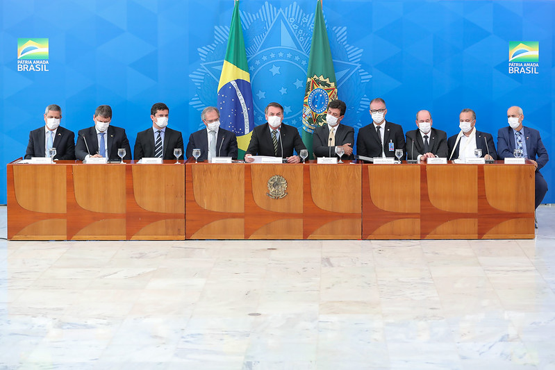 bolsonaro-diz-que-correria-risco-de-andar-em-metro-lotado-para-estar-ao-lado-do-povo (2)