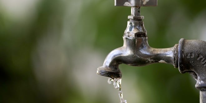 Abastecimento em nove bairros permanece instável nesta sexta-feira