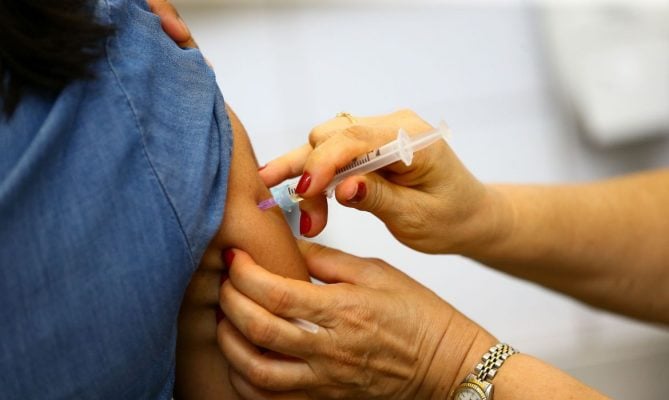 Vacinação contra a gripe Influenza prossegue em Monlevade