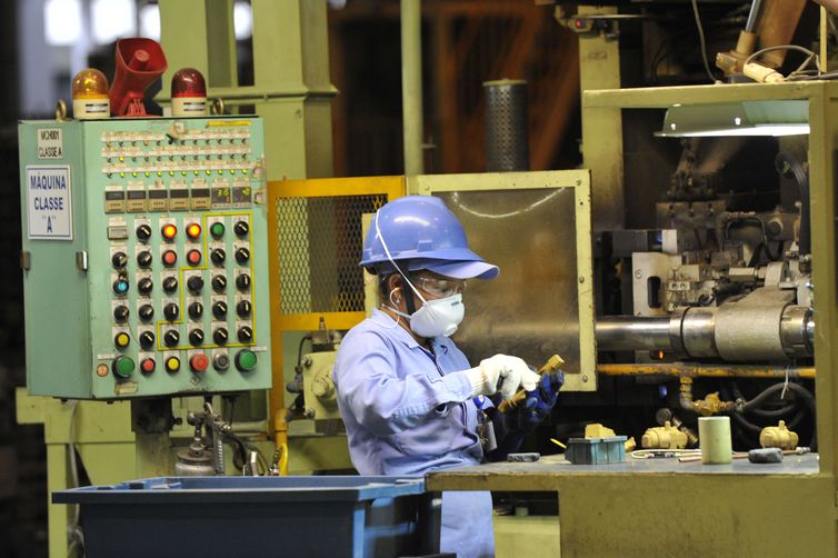 PIB de 2020 fecha com queda de 4,1%, revela pesquisa do IBGE