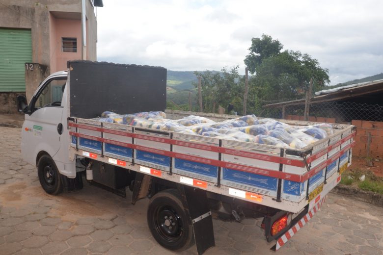 Prefeitura de São Gonçalo distribui quase 700 cestas às famílias vulneráveis