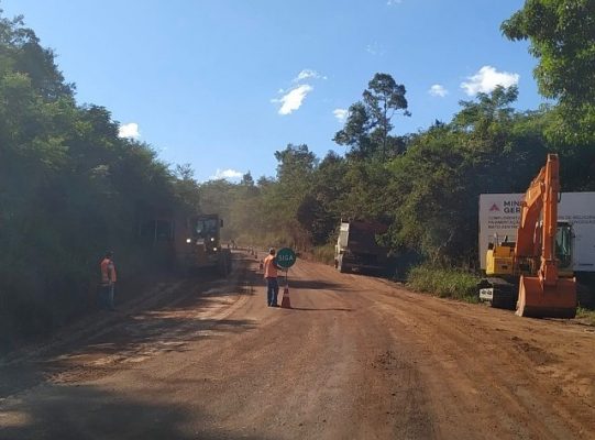 MG-010: Trecho entre Conceição e Serro recebe obras de pavimentação