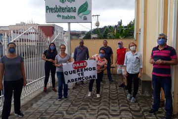 Igreja Presbiteriana de Itabira entrega 200 kits com lanches e bombons para caminhoneiros