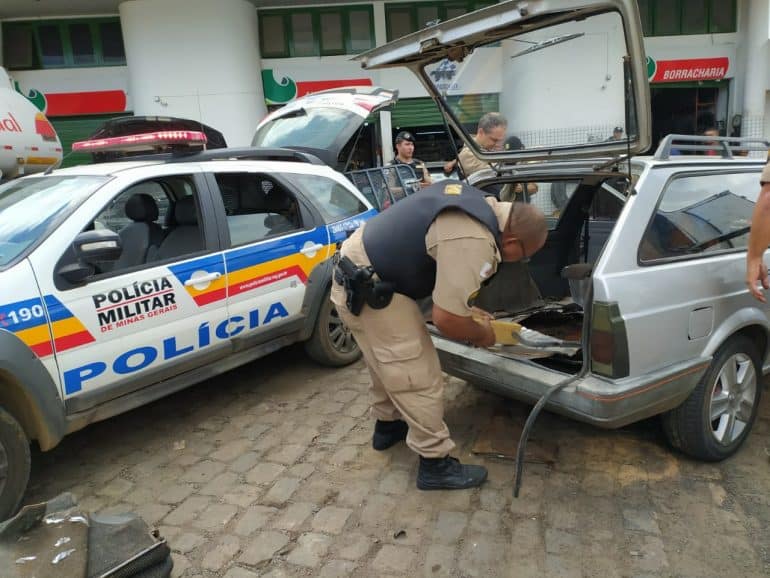 Operação conjunta resulta em três presos e apreensão de 111 tabletes de maconha em Monlevade