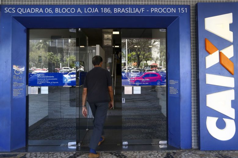 Caixa abrirá agências neste sábado para atender serviços essenciais