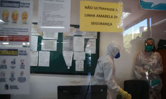 coronavirus-brasil-registra-200-mortes-em-um-dia-e-numero-de-obitos-vai-a-15-mil