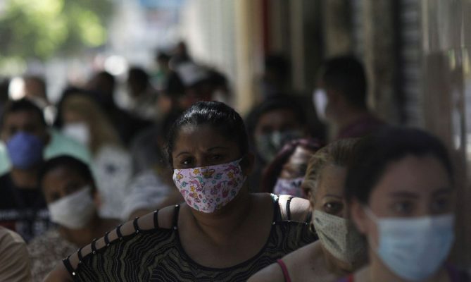 Especialistas alertam sobre sintomas menos comuns da Covid-19