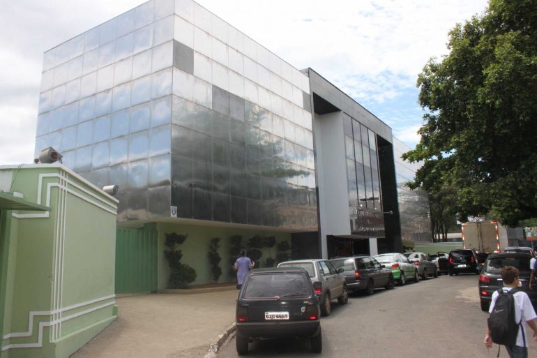 Prefeitura de Monlevade discute protocolo próprio para possível reabertura das escolas