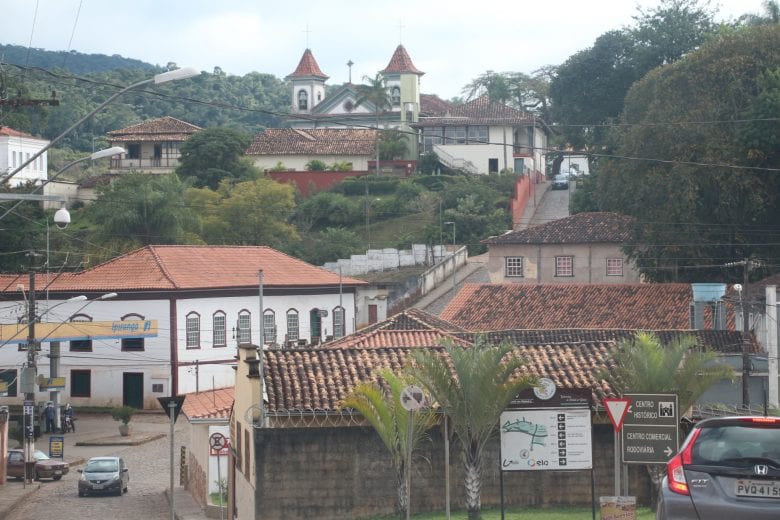 Covid: Santa Bárbara proíbe venda de bebidas alcóolicas; entenda o decreto