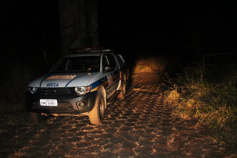 Polícia apreende crack e maconha no Clóvis Alvim II