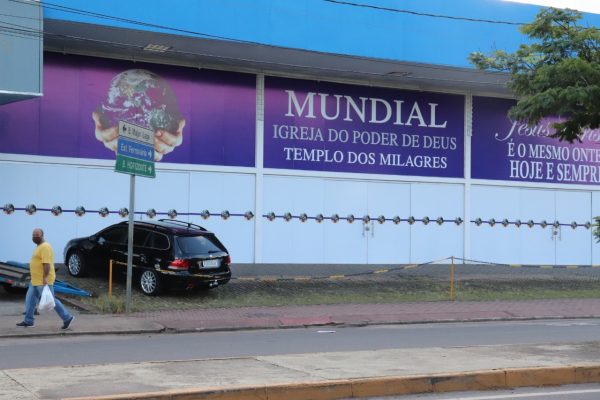 estacionamento calçadas
