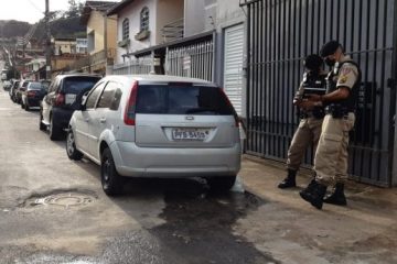 Veículo com placa clonada é encontrado em bairro de Itabira 