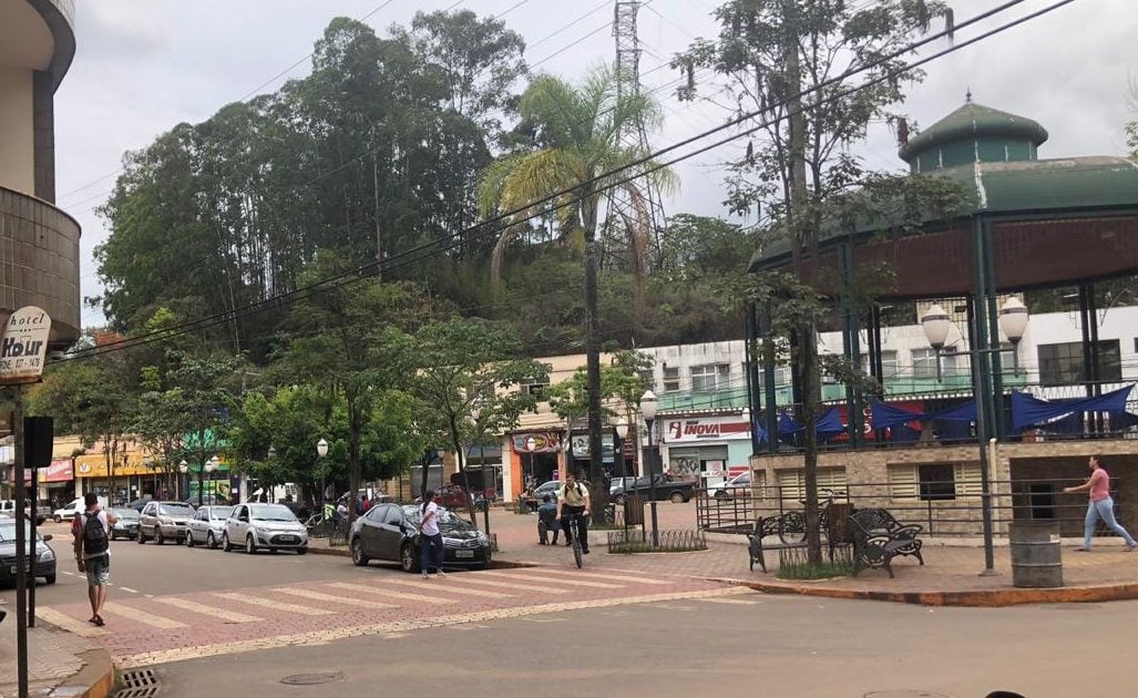 Professores de Barão derrubam obrigatoriedade na correção dos cadernos de atividades remotas