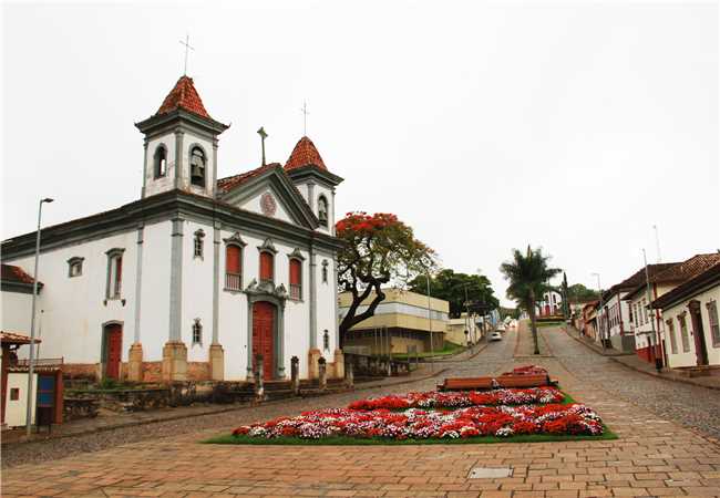 Santa Bárbara chega a seis casos confirmados de coronavírus e anuncia testes em massa