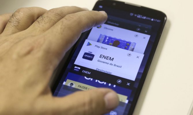 em-meio-as-indefinicoes-sobre-data-enem-ja-registra-35-milhoes-de-inscritos