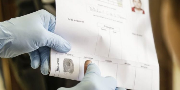 carteira-de-identidade-continua-sendo-emitida-somente-em-casos-emergenciais