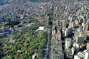 BH registra queda no isolamento e tem flexibilização ameaçada