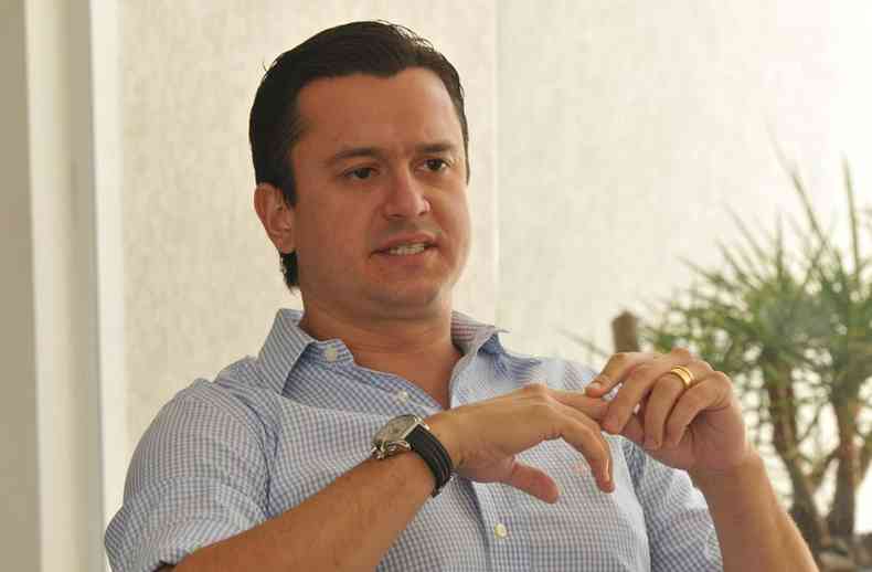Bloqueio de bens, expulsão do clube: presidente promete agir contra quem lesou o Cruzeiro