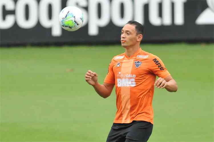 Parcelamento de dívida milionária trava rescisão do Atlético com Ricardo Oliveira