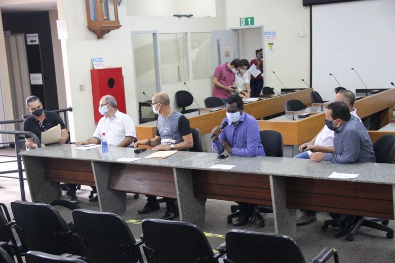 Prédios públicos em Itabira podem ser obrigados a implantar sistema de energia solar