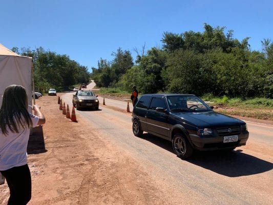 Controle sanitário em barreiras de Conceição é feito sem medir temperatura 