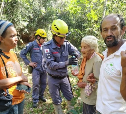 idosa bombeiros santa bárbara