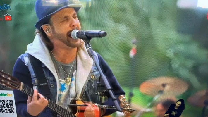 Assista aqui primeiro Arraiá Live com Banda Falamansa