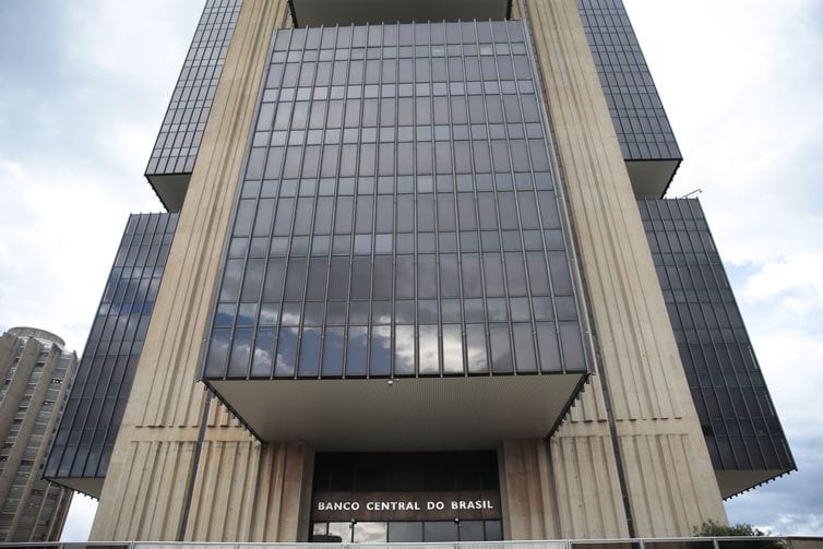 Banco Central tem lucro recorde de R$ 469,6 bilhões em 2020