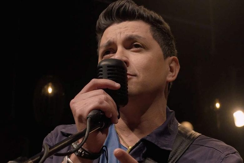Gabriel protagoniza mais uma live hoje e confirma as participações especiais