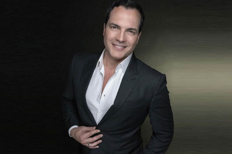 Daniel Boaventura dá detalhes ao vivo sobre tributo a Frank Sinatra em comemoração ao dia dos namorados