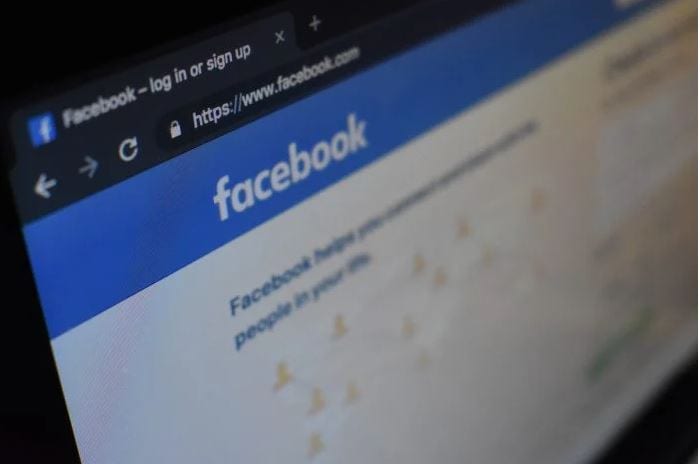 Facebook é a maior plataforma de notícias falsas, aponta pesquisa