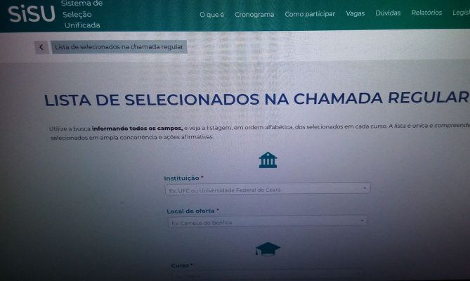 ministro-vai-ao-twitter-anunciar-adiamento-de-inscricoes-para-o-sisu