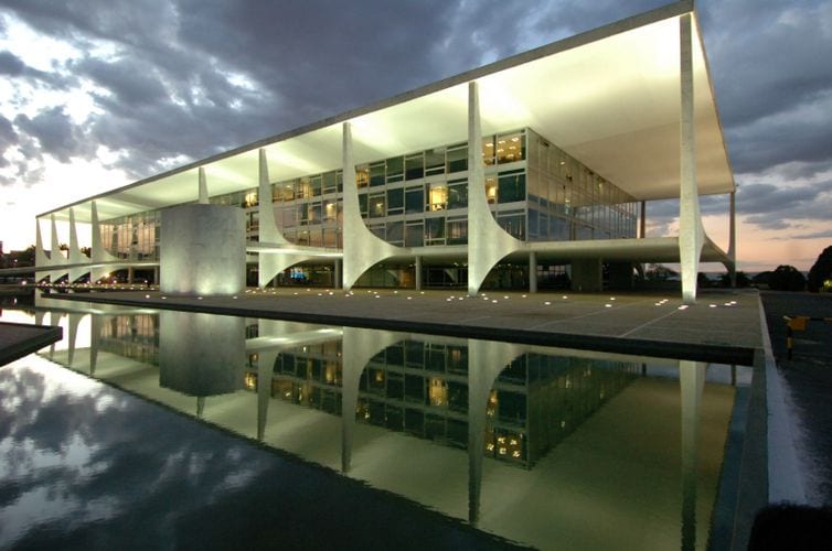 Bolsonaro, Lira e Pacheco defendem harmonia para pacificar o país