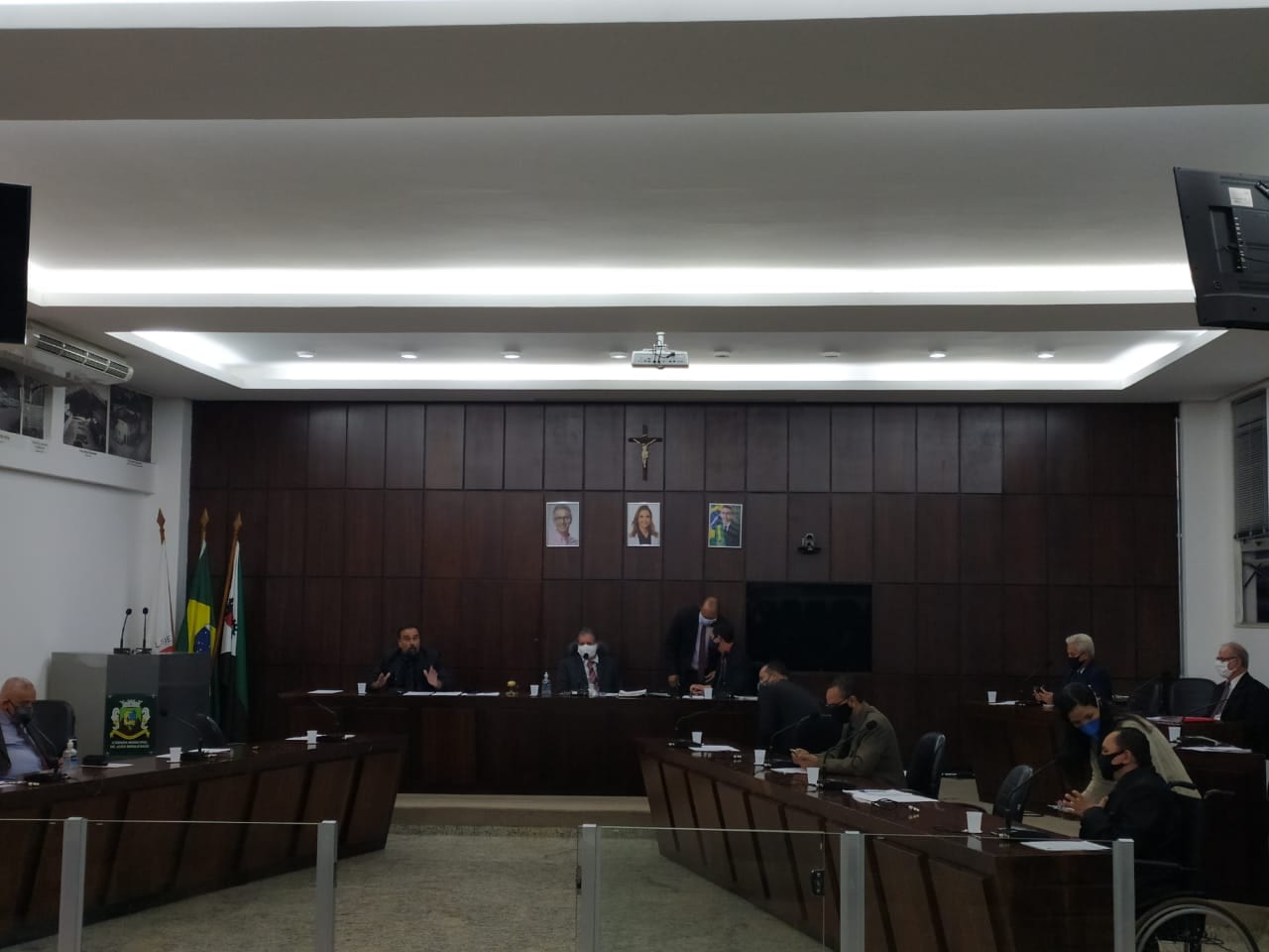 Vereadores de Monlevade pedem abertura de academias e outros setores