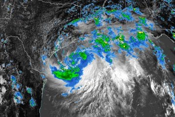 Furacão Hanna se aproxima do Texas; outros fenômenos ameaçam Havaí e Caribe