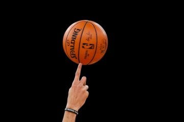 NBA volta hoje com clássico na Disney, mas com novo regulamento