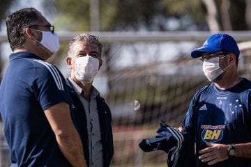 Ainda longe da Toca I, base do Cruzeiro faz treinos físicos e aulas táticas a distância